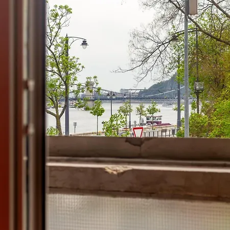 Vintage Parlament View Riverside W Ac By Nw Apartament